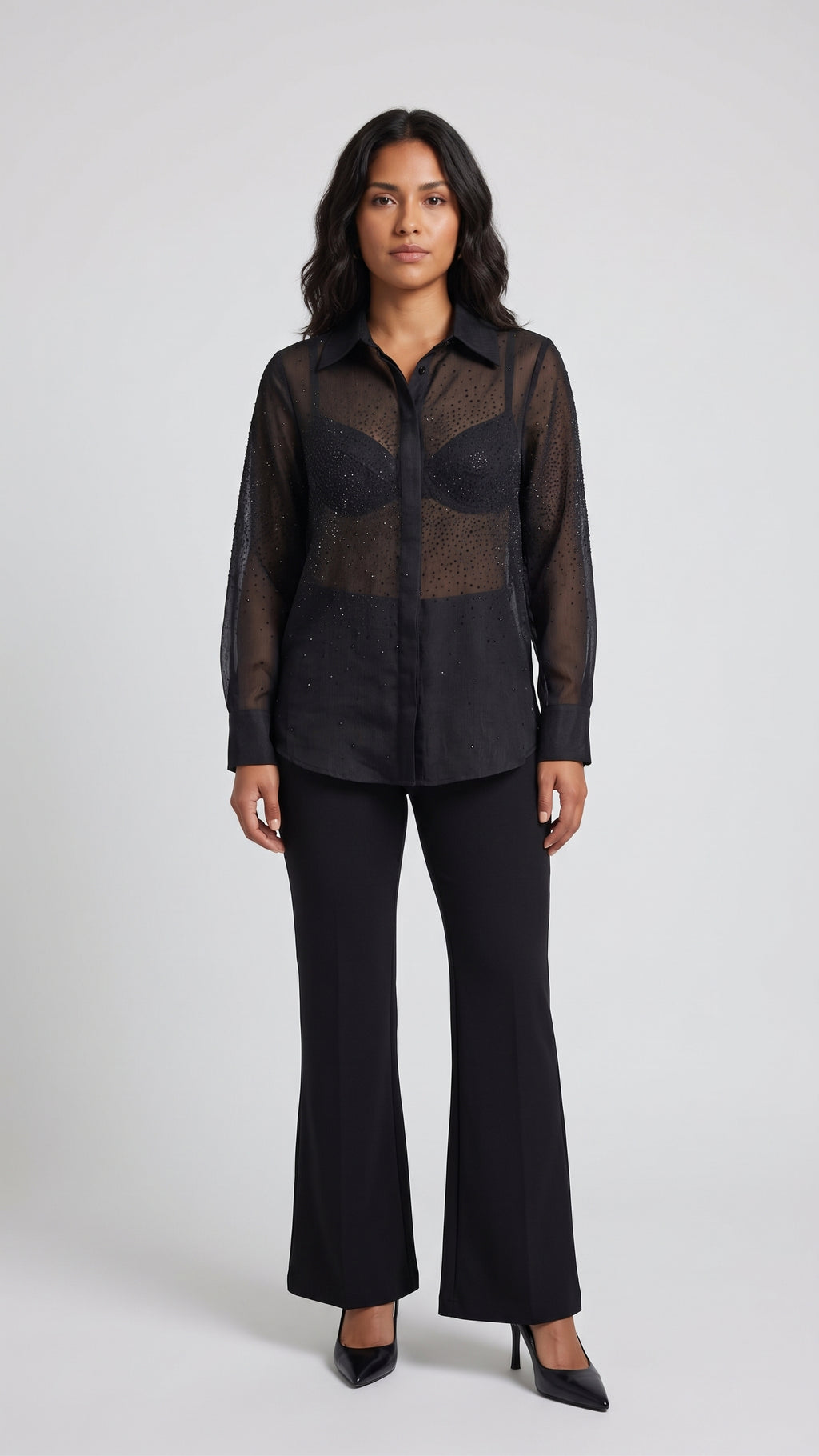 Camisa Negra Transparente con Aplicaciones de Pedrería