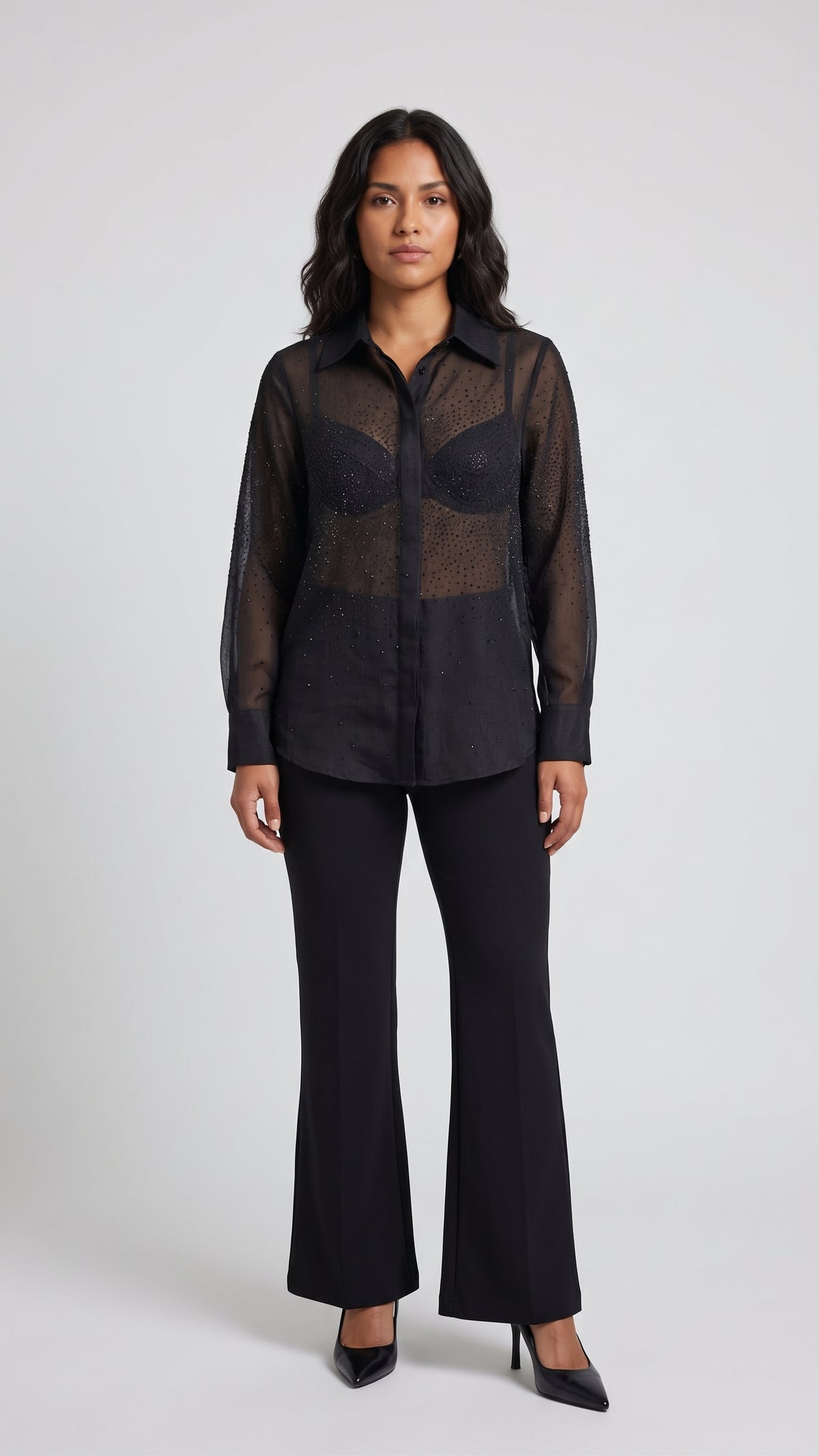 Camisa Negra Transparente con Aplicaciones de Pedrería