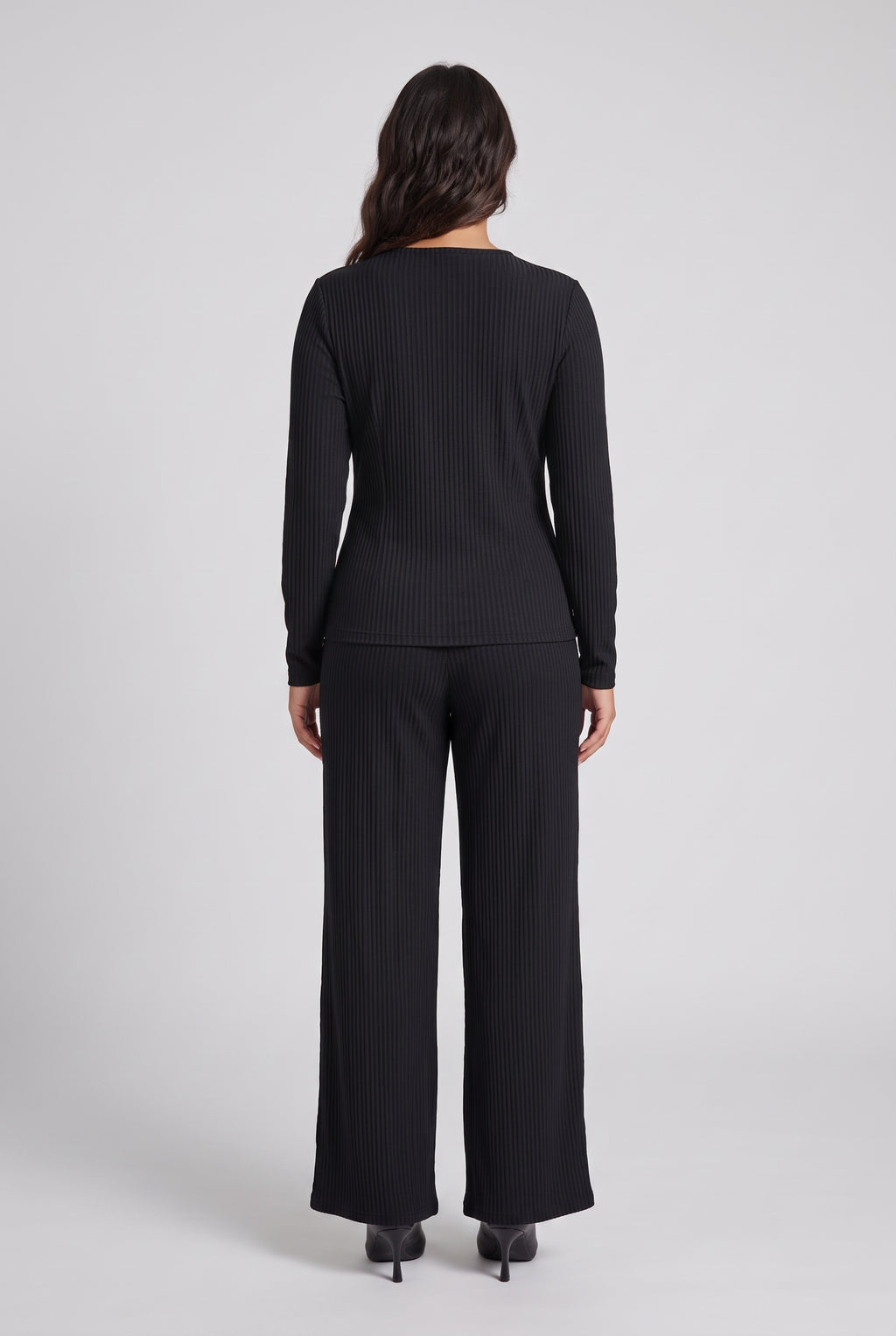 Conjunto Acanalado con Top Cruzado y Pantalón Amplio