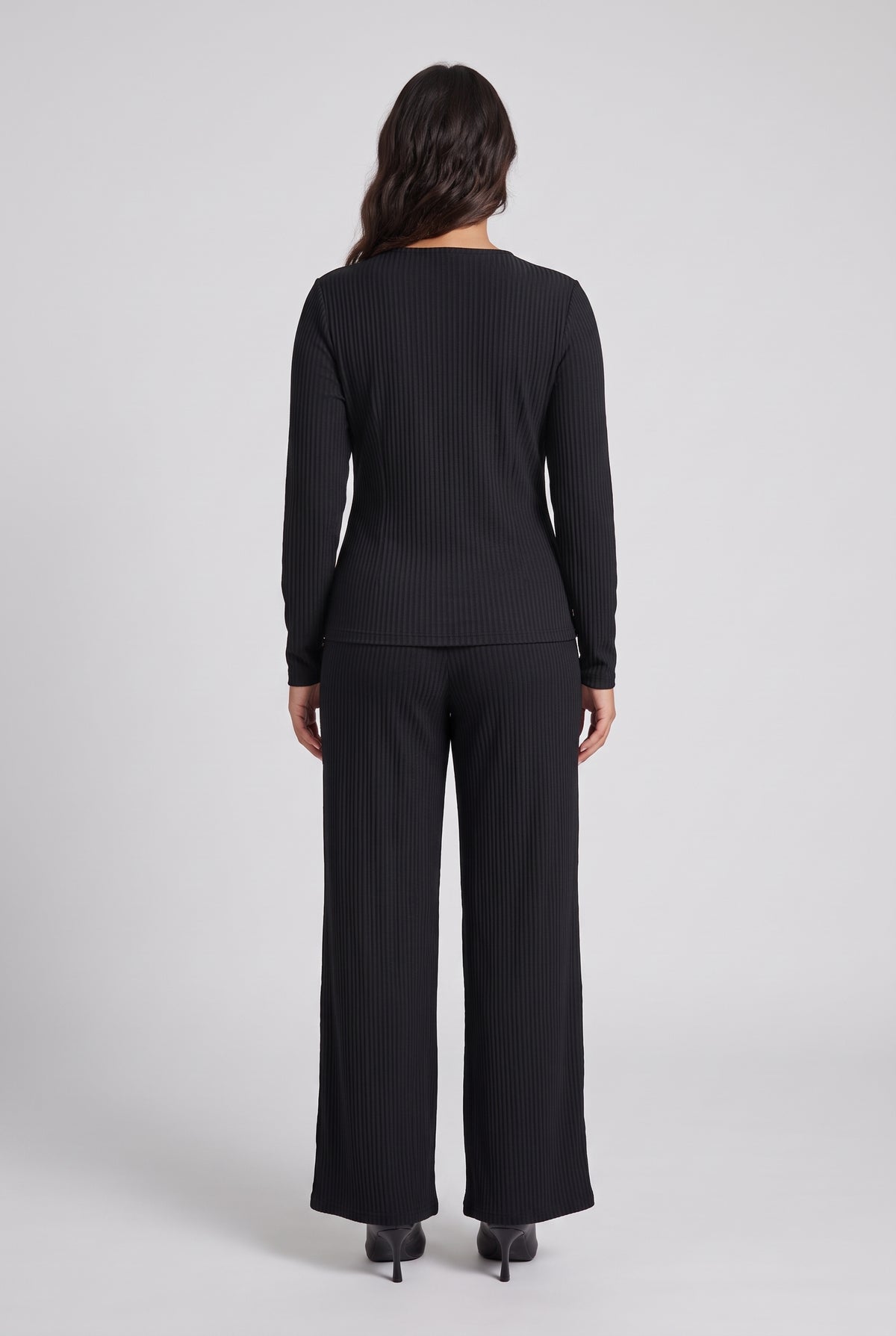 Conjunto Acanalado con Top Cruzado y Pantalón Amplio