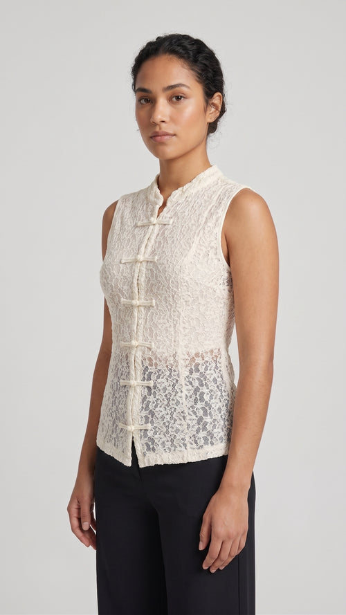 Blusa de Encaje con Cuello Mao y Nudos Tradicionales