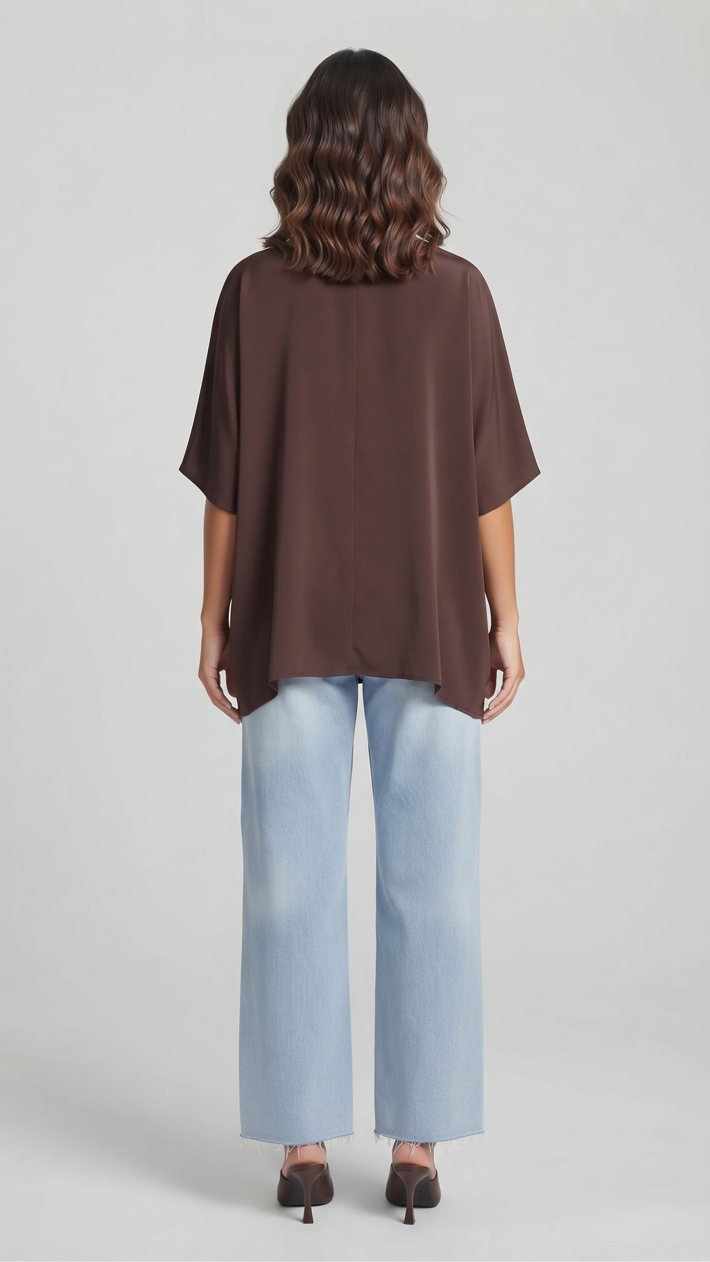 Blusa Fluida Estilo Capa