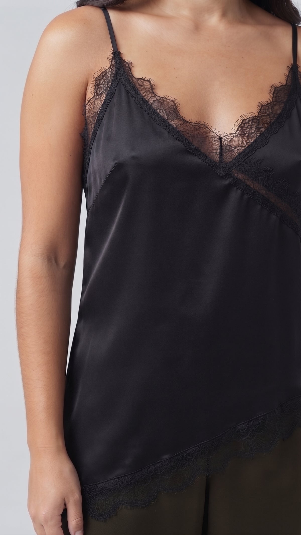 Camisola Asimétrica de Satin y Encaje