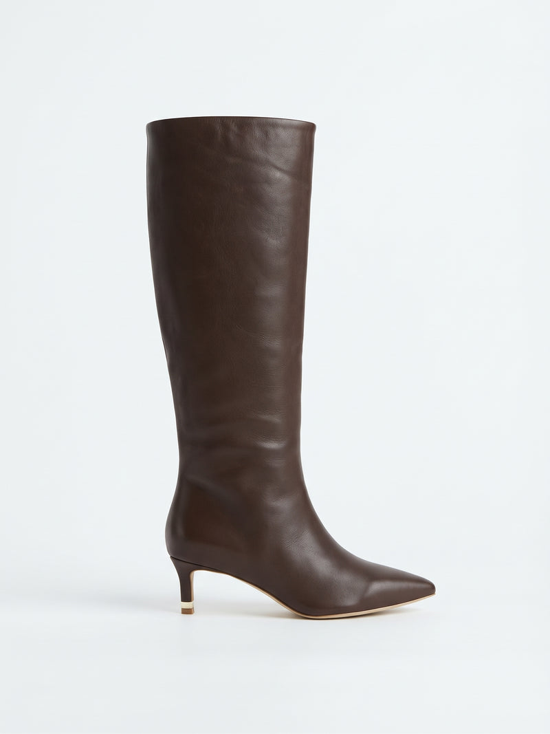 Botas Altas Estructuradas de Tacón Bajo Café