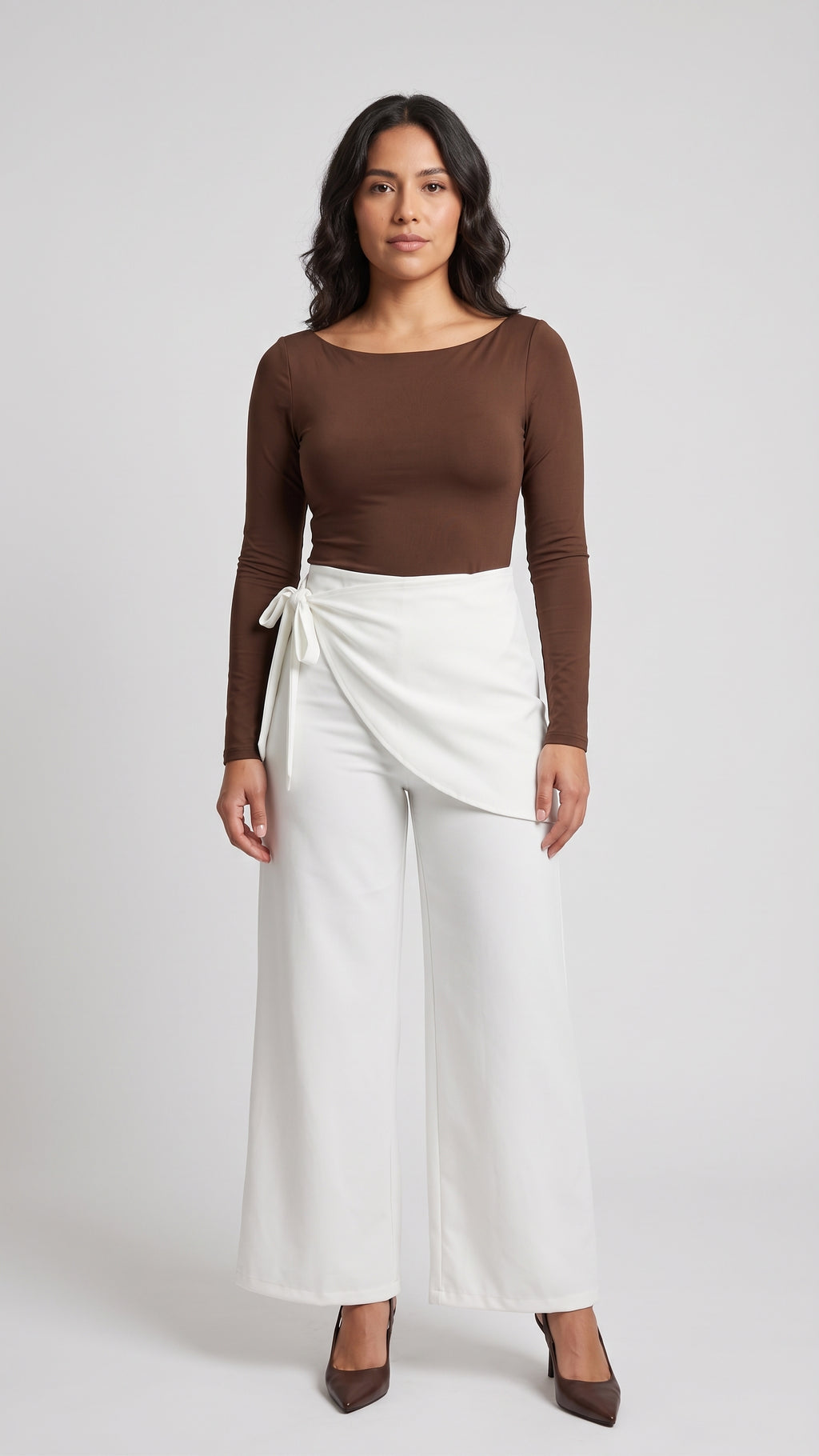 Pantalón de Pierna Ancha con Panel Cruzado Frontal