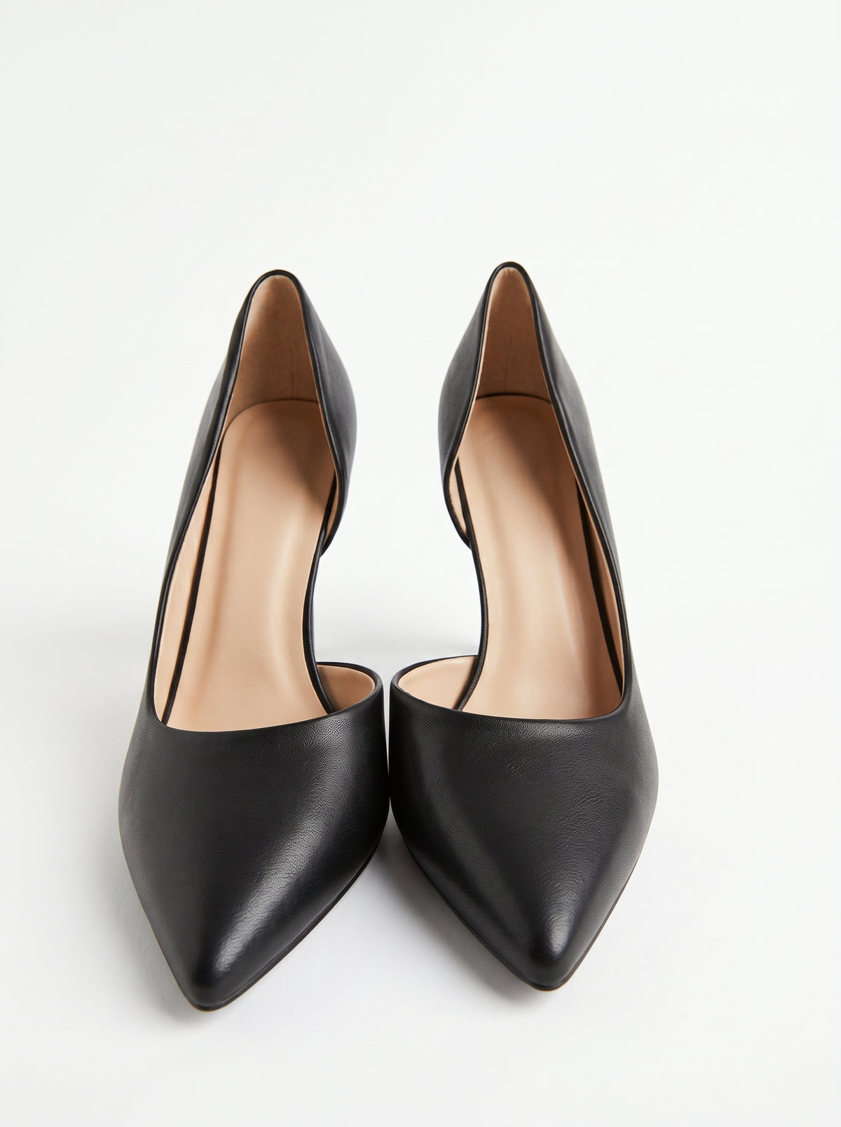 Zapatilla de Tacón Alto Negra con Punta Fina
