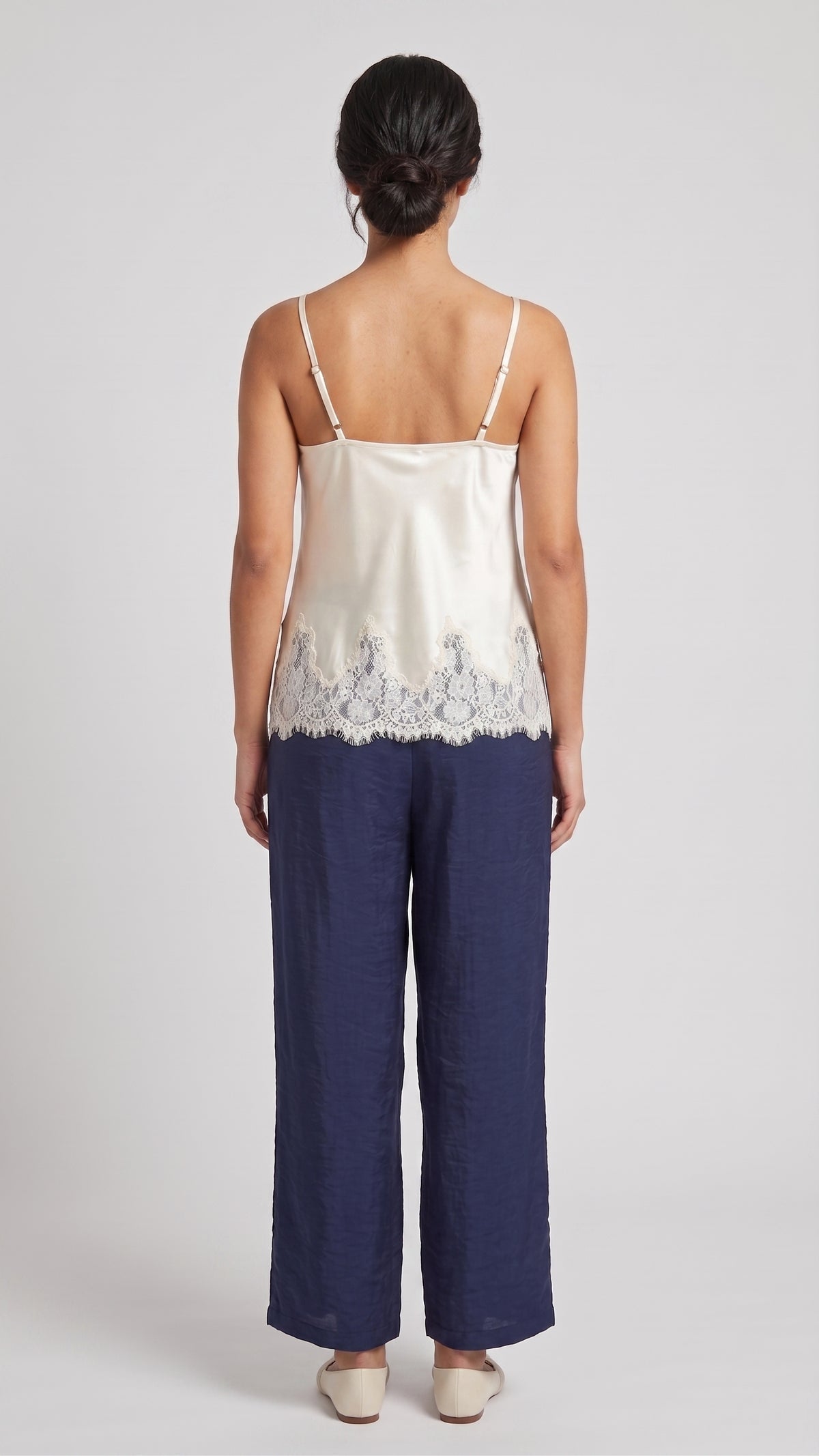 Camisola de Satin y Encaje