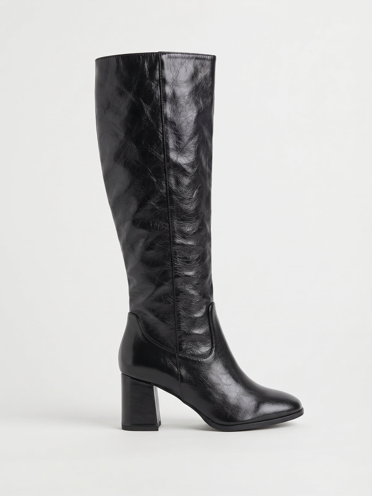 Botas Altas de Tacón Ancho en Vinipiel Negra