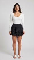 Falda Mini Escalonada con Cintura Fruncida