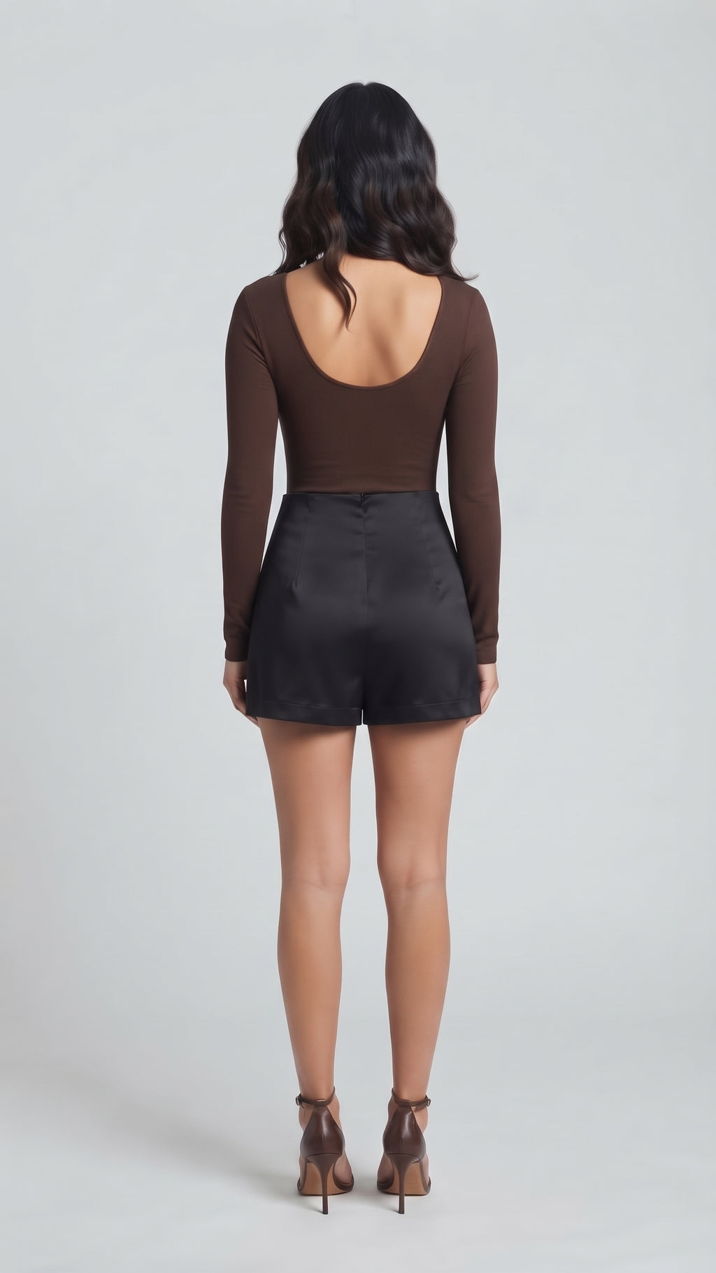 Falda Short de Satin con Ribete de Encaje