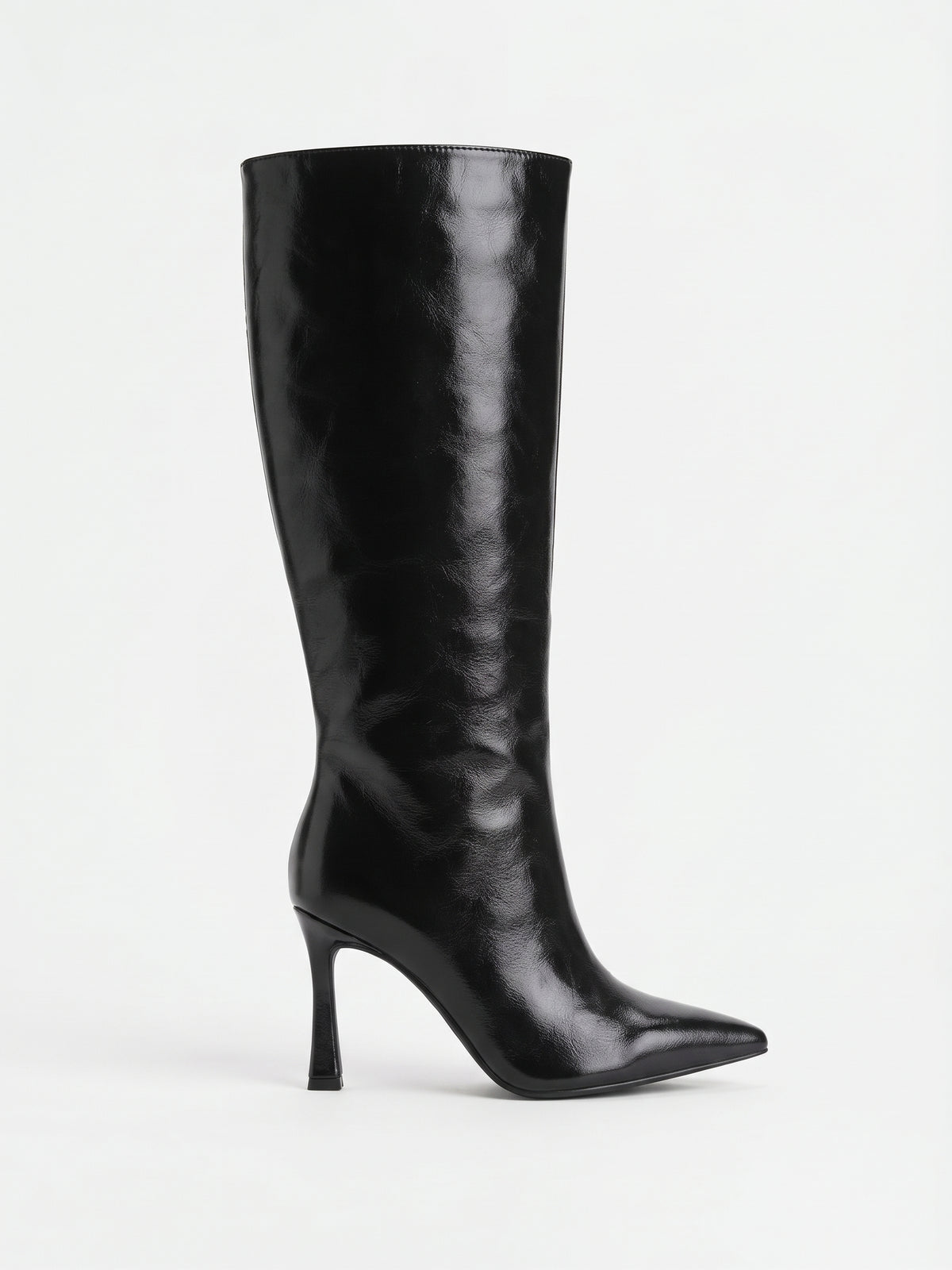 Botas Altas de Tacón Fino en Piel Negra