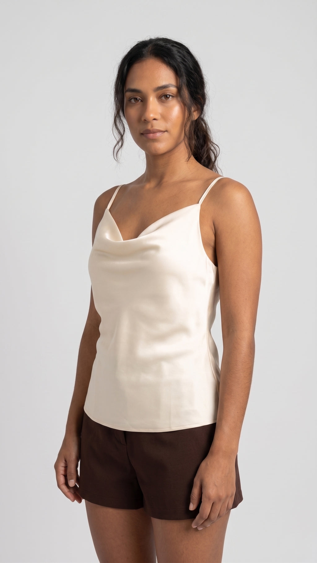 Blusa de Satin con Escote Drapeado