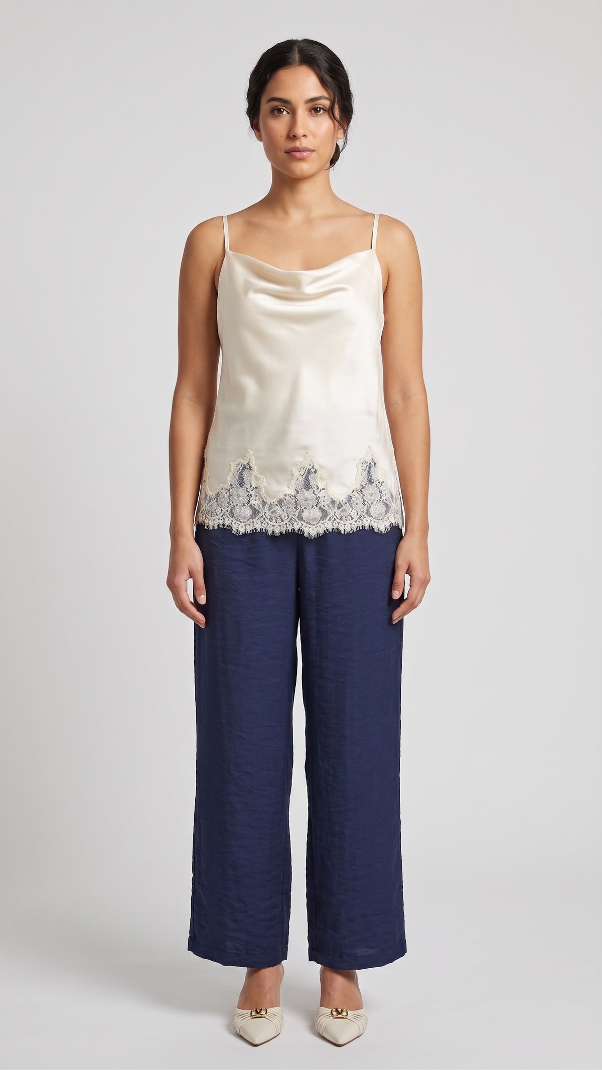 Camisola de Satin y Encaje